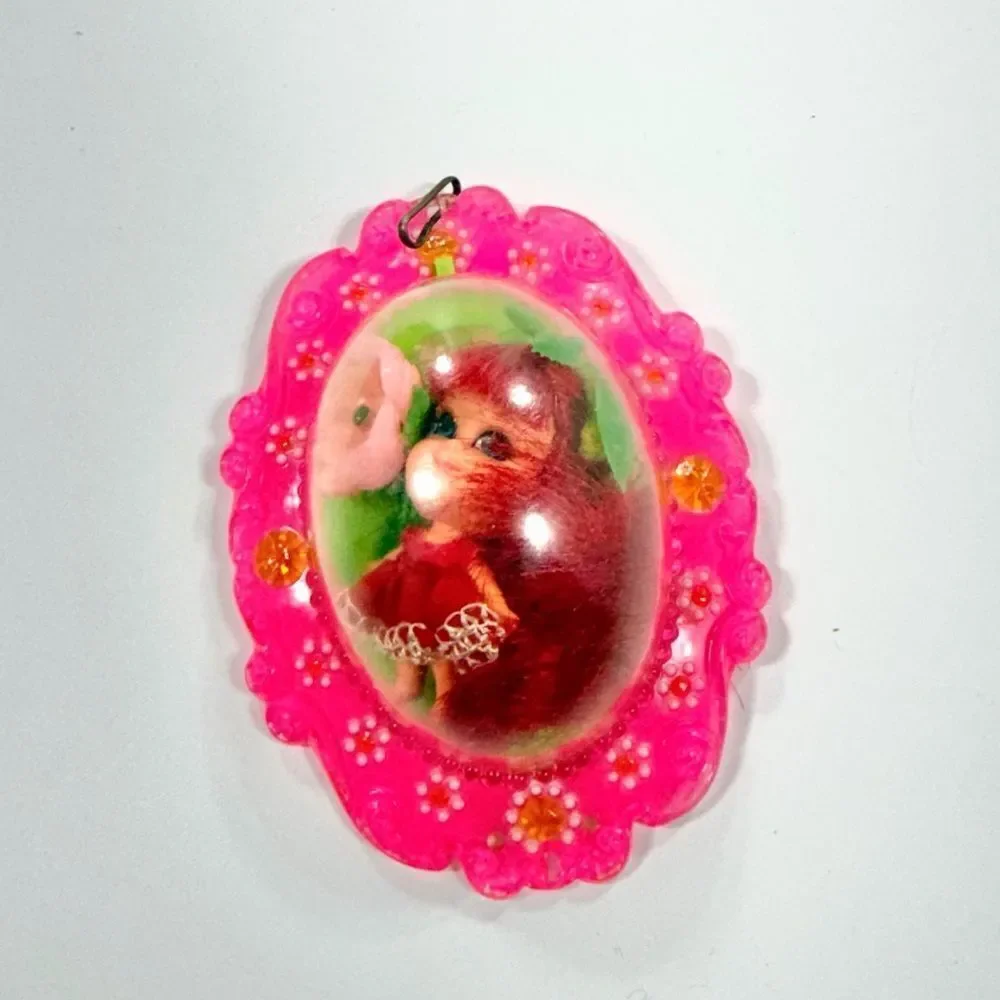 Vintage RARE 1960’s Mattel Lucky Locket Kiddle pink and green